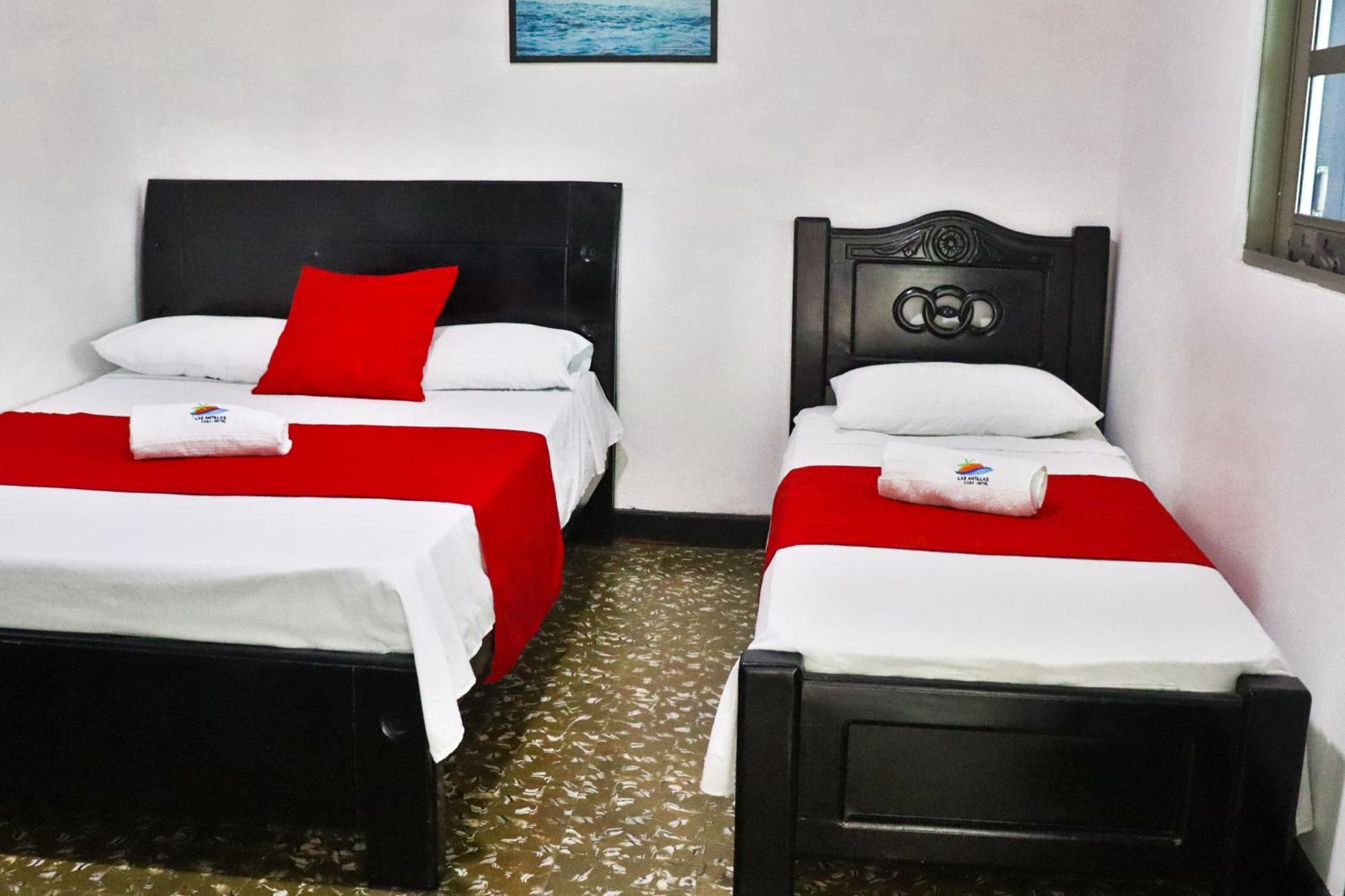 Casa Hotel Las Antillas Tolú Exteriör bild